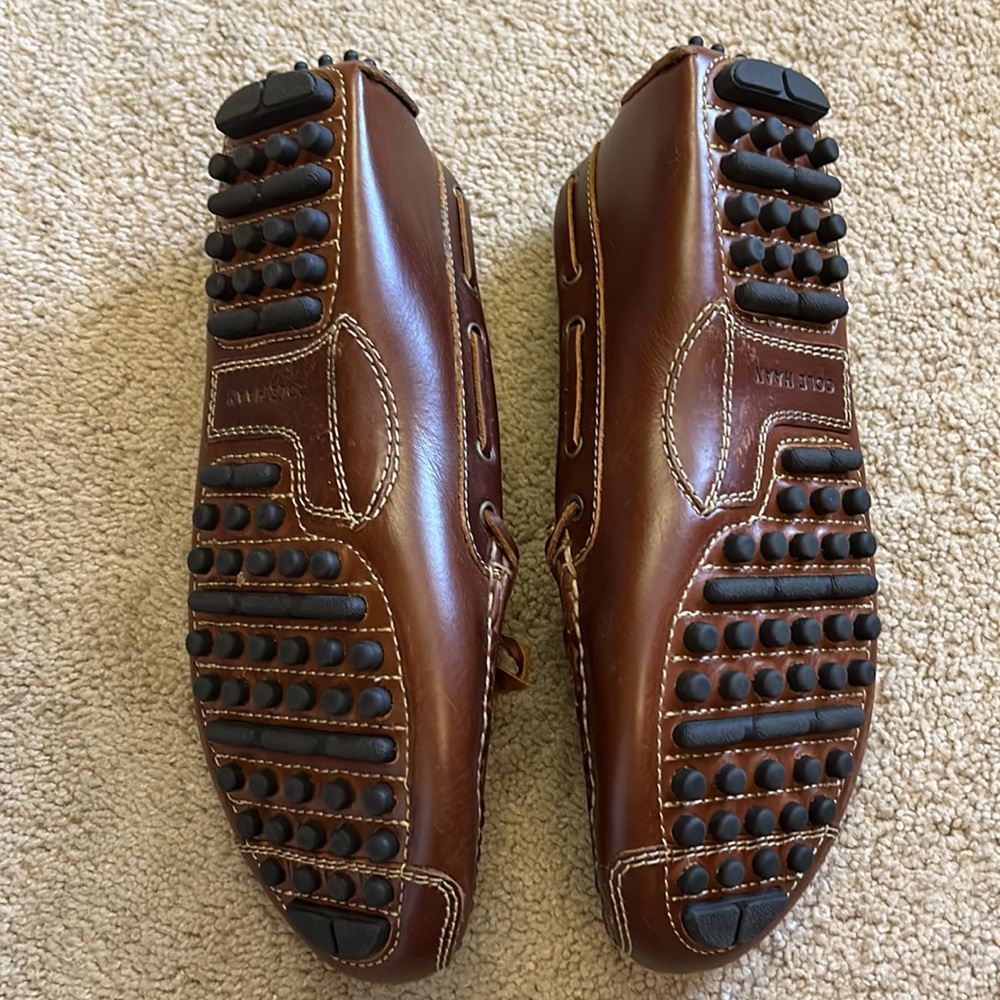 Cole Haan - Picture 3 of 3